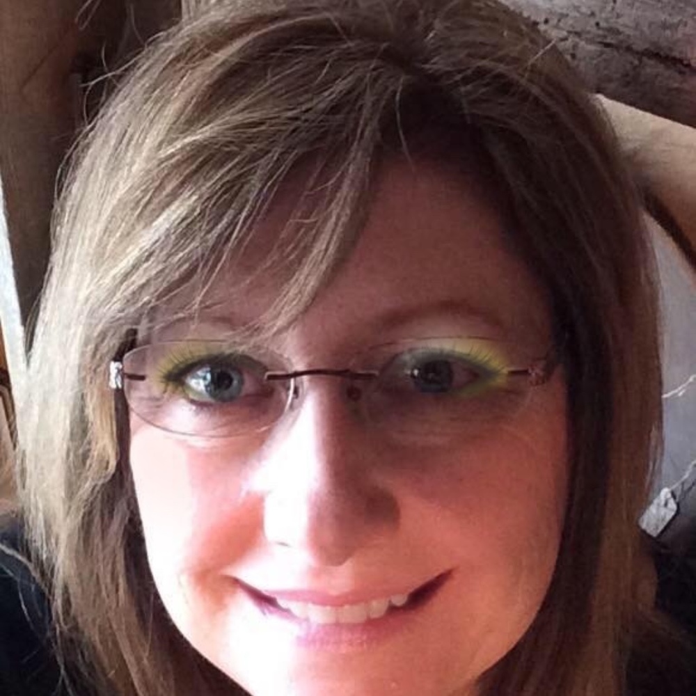 Meet your Posher, Pina